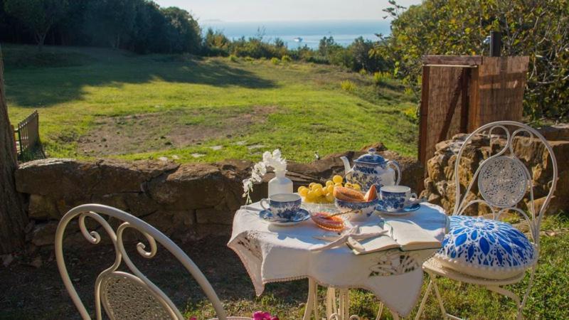 Antico Casale Il Fiorentino Montenero  Buitenkant foto